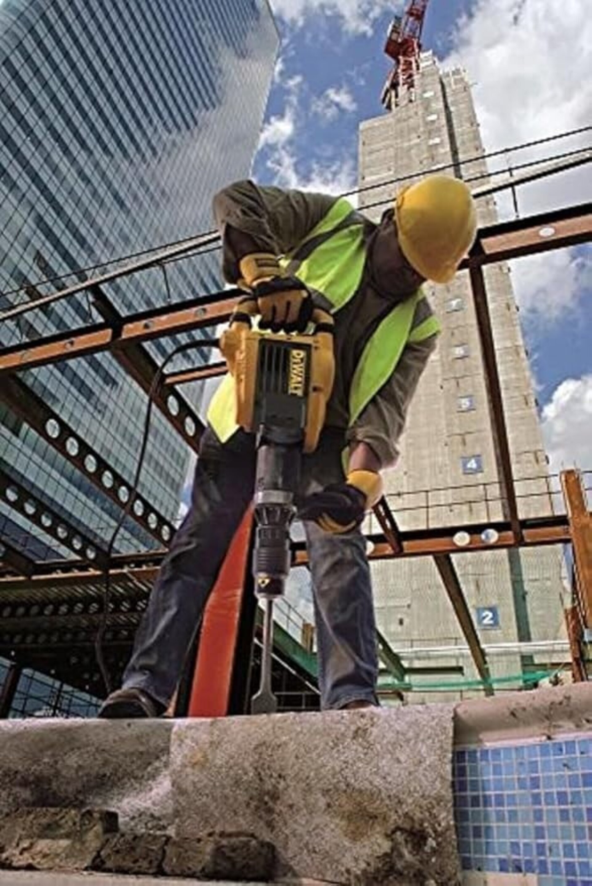 Martillo Demoledor 10kg 1500W 17,9J - 4